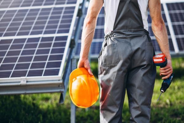 Cursos d'instal·lació de panells solars a Barcelona
